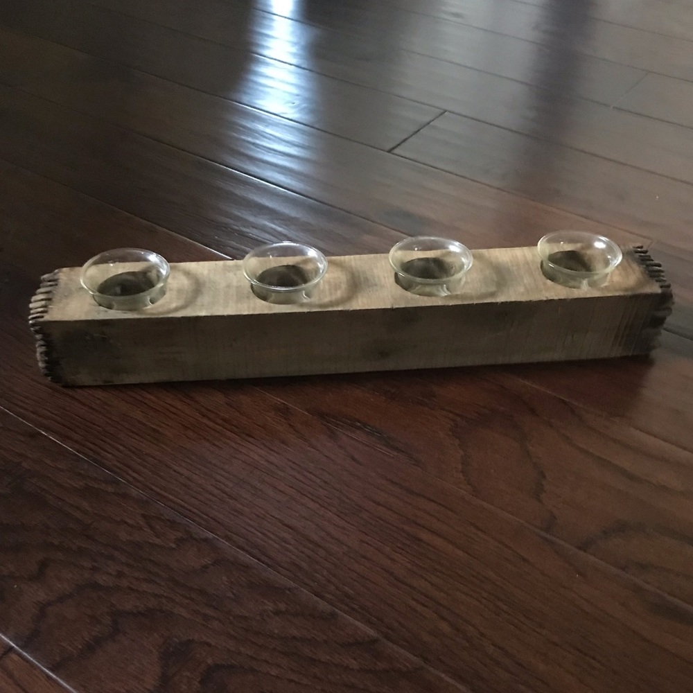 Candle holder